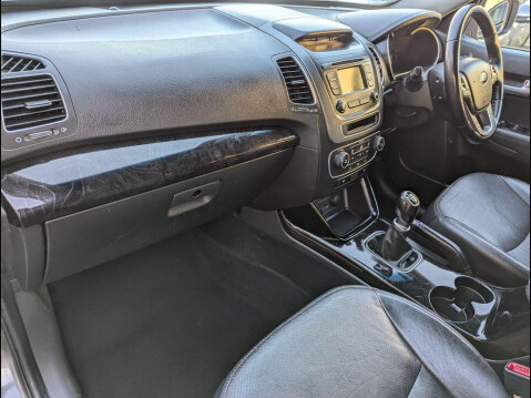 Kia Sorento 2.2 CRDi KX-2 AWD Euro 5 5dr 22