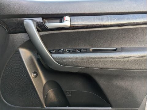 Kia Sorento 2.2 CRDi KX-2 AWD Euro 5 5dr 11