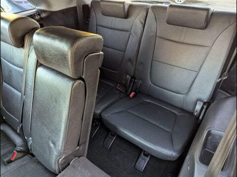 Kia Sorento 2.2 CRDi KX-2 AWD Euro 5 5dr 16