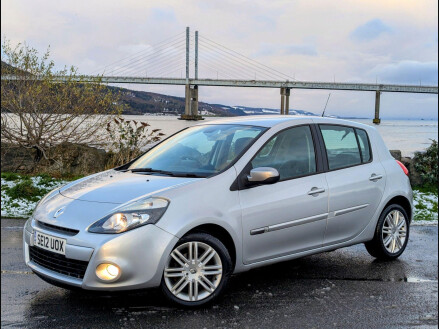 Renault Clio 1.2 Dynamique TomTom Euro 5 5dr