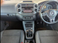 Volkswagen Tiguan 2.0 TDI BlueMotion Tech SE 4WD Euro 5 (s/s) 5dr 15