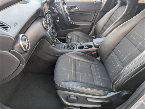 Mercedes-Benz A Class 1.6 A180 Sport Euro 6 (s/s) 5dr 16