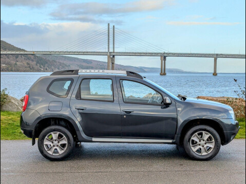Dacia Duster 1.5 dCi Laureate Euro 6 (s/s) 5dr 4