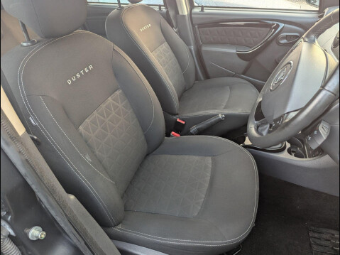 Dacia Duster 1.5 dCi Laureate Euro 6 (s/s) 5dr 9
