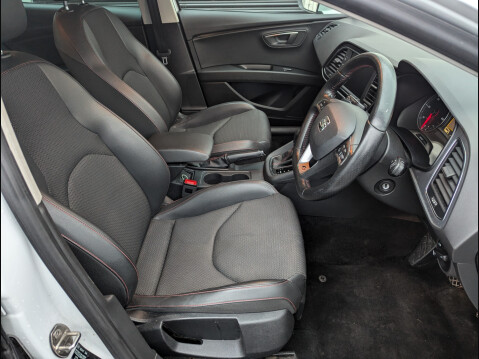SEAT Leon TDI FR TECHNOLOGY DSG 9