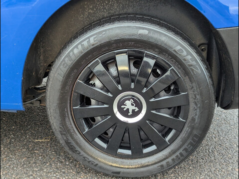 Peugeot Partner BLUE HDI S L1 21