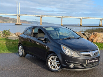 Vauxhall Corsa SXI