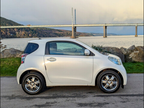 Toyota Iq VVT-I IQ2 4