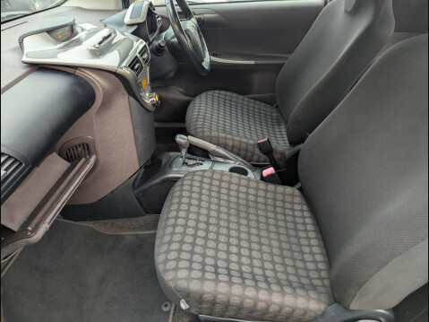 Toyota Iq VVT-I IQ2 13