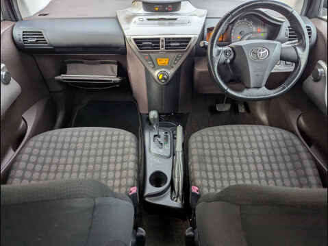 Toyota Iq VVT-I IQ2 16
