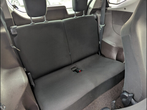 Toyota Iq VVT-I IQ2 11