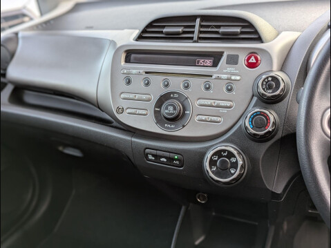 Honda Jazz 1.4 i-VTEC ES Euro 4 5dr 21