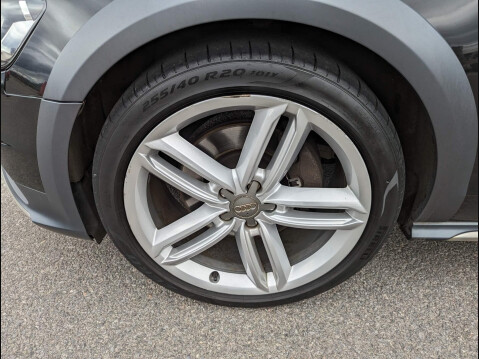 Audi A6 Allroad 3.0 TDI V6 S Tronic quattro Euro 5 (s/s) 5dr 33