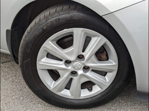 Vauxhall Corsa 1.3 CDTi ecoTEC Design Euro 6 (s/s) 5dr 9