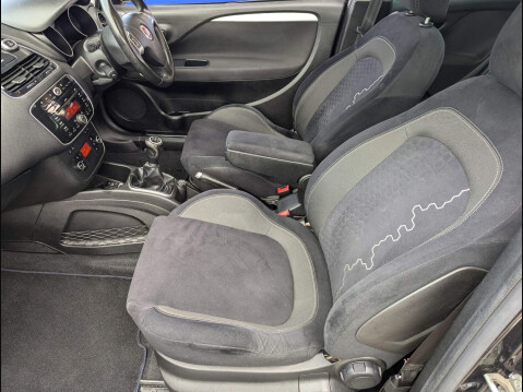 Fiat Punto 1.4 MultiAir Lounge Euro 5 (s/s) 3dr 24