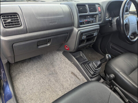 Suzuki Jimny 1.3 Mode 3dr 21
