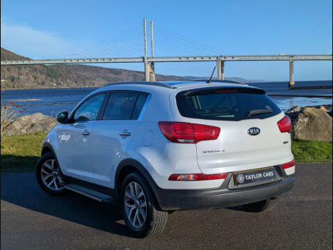 Kia Sportage 1.7 CRDi EcoDynamics 2 2WD Euro 6 (s/s) 5dr 5