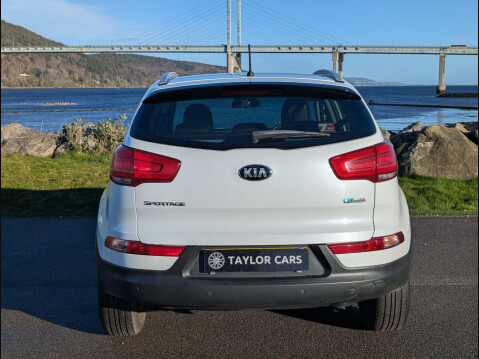 Kia Sportage 1.7 CRDi EcoDynamics 2 2WD Euro 6 (s/s) 5dr 6