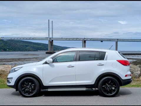 Kia Sportage 1.7 CRDi EcoDynamics 2 2WD Euro 6 (s/s) 5dr 4