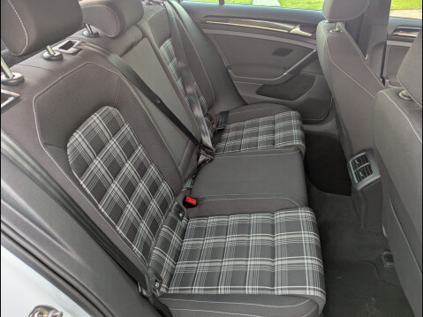 Volkswagen Golf GTD 15