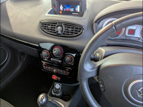 Renault Clio DYNAMIQUE TOMTOM 16V 10