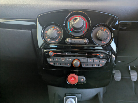 Renault Clio DYNAMIQUE TOMTOM 16V 12