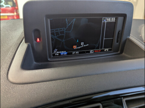 Renault Clio DYNAMIQUE TOMTOM 16V 19
