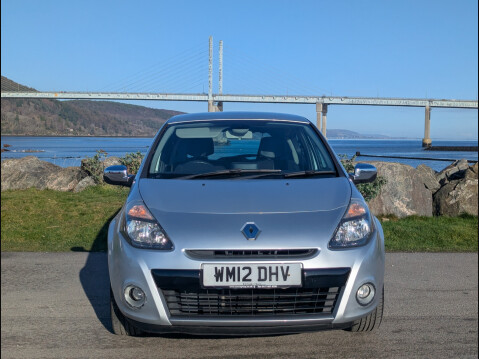Renault Clio DYNAMIQUE TOMTOM 16V 2