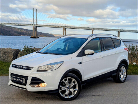 Ford Kuga 2.0 TDCi Titanium 2WD Euro 5 5dr 3