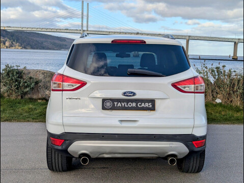 Ford Kuga 2.0 TDCi Titanium 2WD Euro 5 5dr 6
