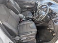 Ford Kuga 2.0 TDCi Titanium 2WD Euro 5 5dr 10