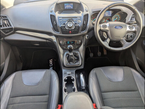 Ford Kuga 2.0 TDCi Titanium 2WD Euro 5 5dr 24