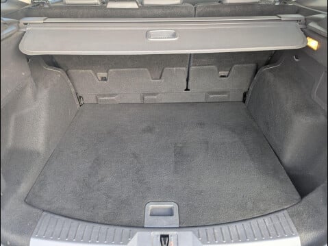 Ford Kuga 2.0 TDCi Titanium 2WD Euro 5 5dr 26
