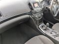 Vauxhall Insignia 2.0 CDTi ecoFLEX SRi Euro 5 (s/s) 5dr 23