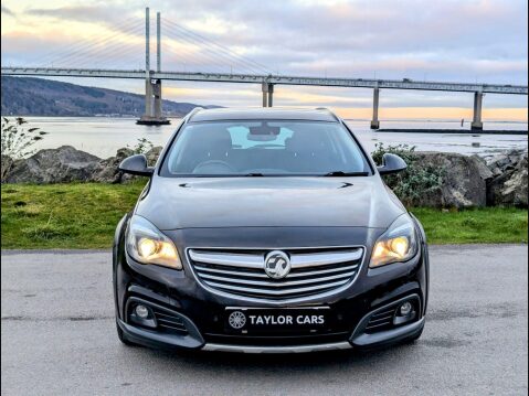 Vauxhall Insignia 2.0 CDTi Nav Country Tourer Auto 4WD Euro 5 5dr 2