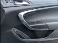 Vauxhall Insignia 2.0 CDTi Nav Country Tourer Auto 4WD Euro 5 5dr 10