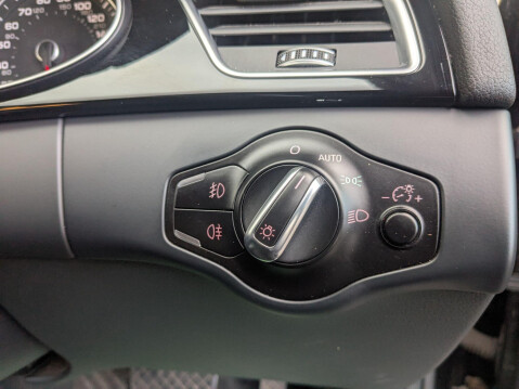 Audi A4 3.0 TDI V6 Black Edition S Tronic quattro Euro 5 (s/s) 5dr 24