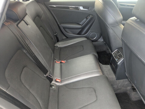 Audi A4 3.0 TDI V6 Black Edition S Tronic quattro Euro 5 (s/s) 5dr 14