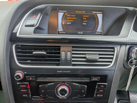 Audi A4 3.0 TDI V6 Black Edition S Tronic quattro Euro 5 (s/s) 5dr 21