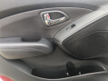 Hyundai ix35 2.0 CRDi Premium Auto 4WD Euro 5 5dr 14