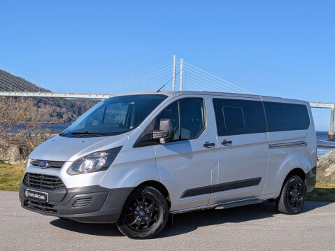 Ford Tourneo Custom 2.2 300 TDCi L2 Euro 5 (s/s) 5dr 3