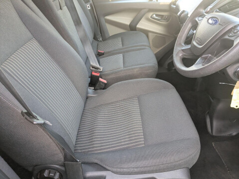Ford Tourneo Custom 2.2 300 TDCi L2 Euro 5 (s/s) 5dr 25