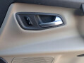 Ford Tourneo Custom 2.2 300 TDCi L2 Euro 5 (s/s) 5dr 39