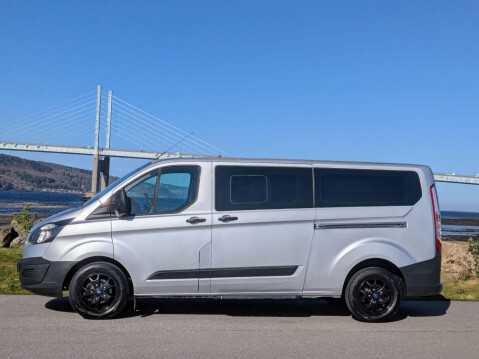 Ford Tourneo Custom 2.2 300 TDCi L2 Euro 5 (s/s) 5dr 4