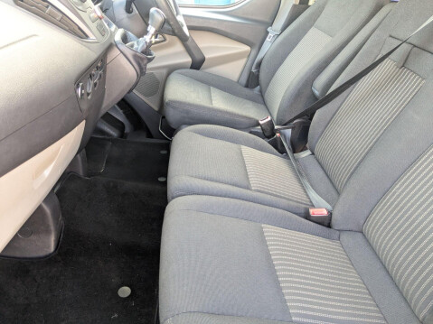 Ford Tourneo Custom 2.2 300 TDCi L2 Euro 5 (s/s) 5dr 18