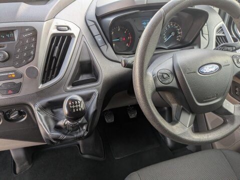 Ford Tourneo Custom 2.2 300 TDCi L2 Euro 5 (s/s) 5dr 20