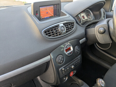 Renault Clio 20TH DCI 19