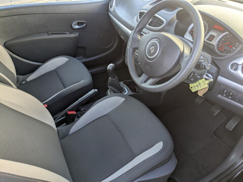 Renault Clio I-MUSIC 16V 15