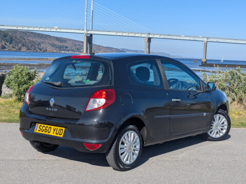 Renault Clio I-MUSIC 16V 7