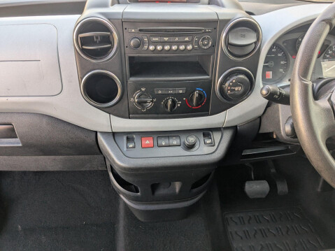 Citroen Berlingo 1.6 e-HDi Airdream XTR Multispace MPV EGS6 Euro 5 (s/s) 5dr 16
